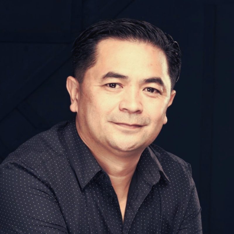 Dr. Lorenzo Fernandez