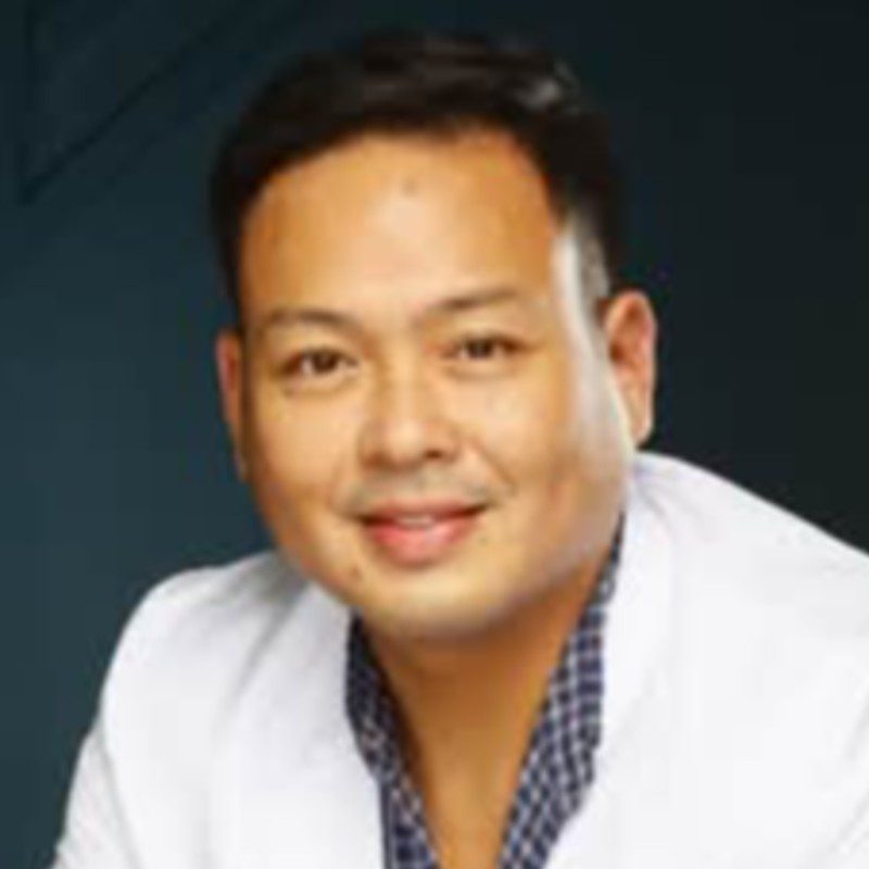 Dr. Carlo Leandro Igama