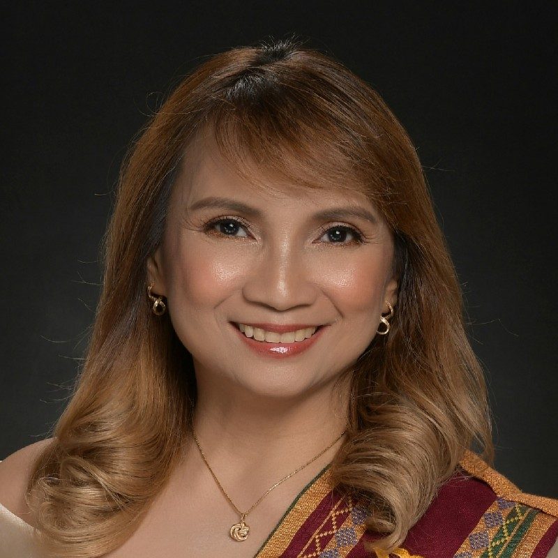 Dr. Elizel Lagunzad-Claveria