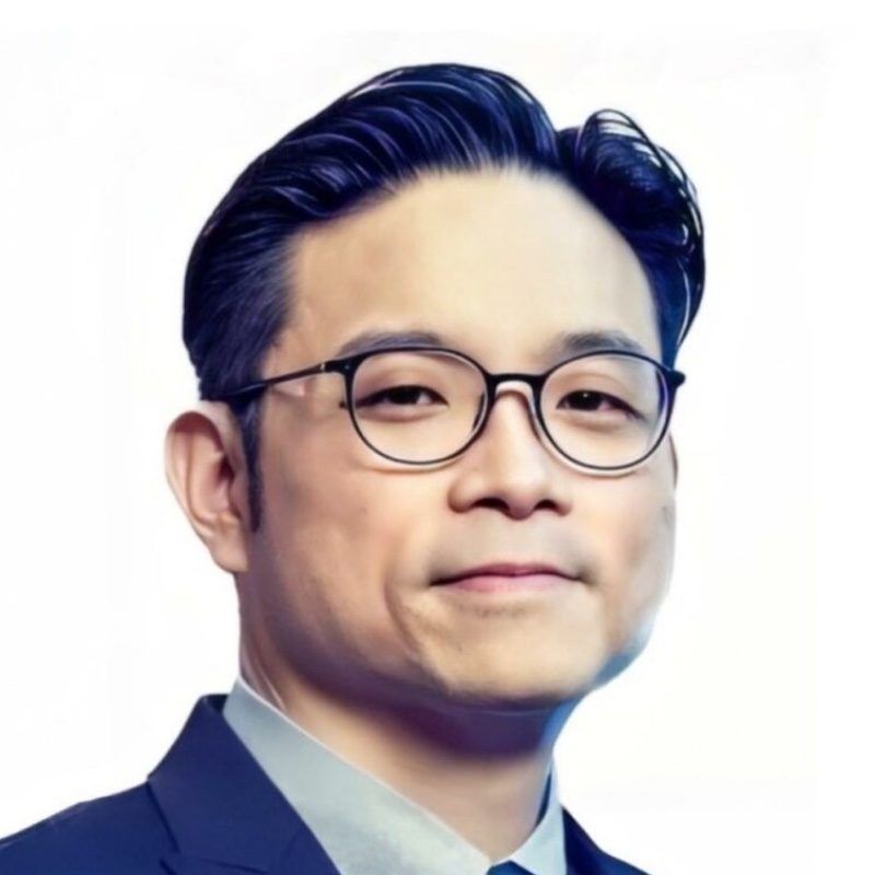 Dr. David Woo